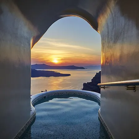 Volcano View By Caldera Collection Hotel 5*