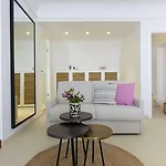 Hotel Volcano View By Caldera Collection 5*