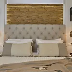 Volcano View By Caldera Collection Hotel