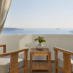 Volcano View By Caldera Collection Hotel